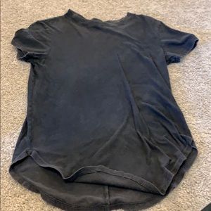 Scoop bottom tee shirt